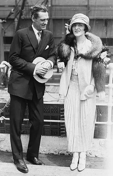 1920's couple